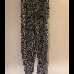 Black and White Paisley Patterned Pants